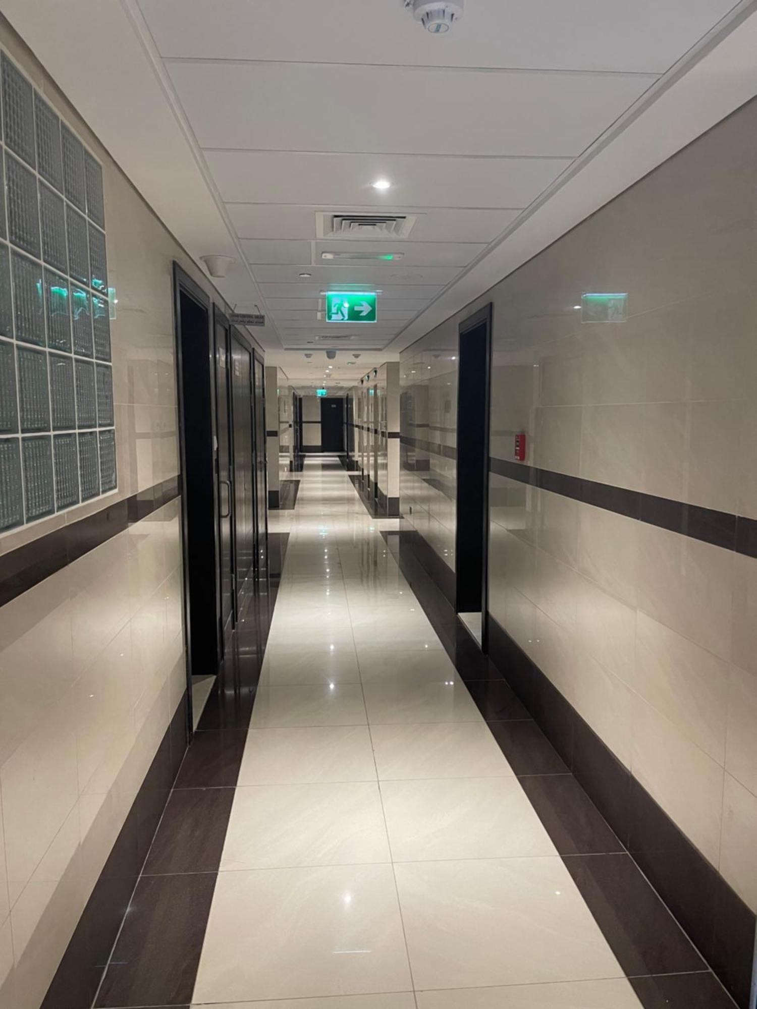 Great View, Dubai Sportcity, Parking Included, Nice Apartments Exterior photo