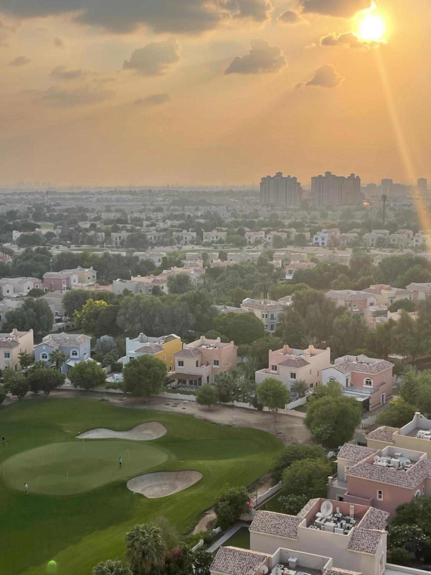 Great View, Dubai Sportcity, Parking Included, Nice Apartments Exterior photo